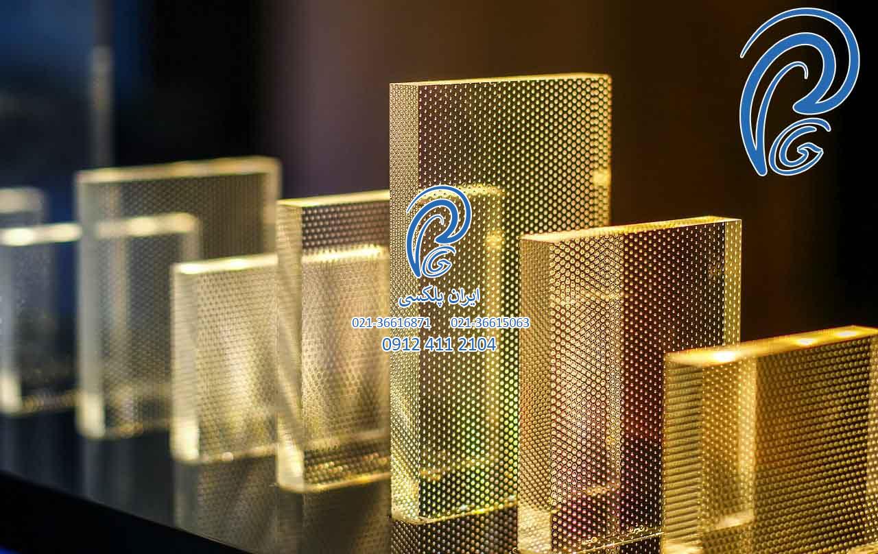 برای خرید ورق پلکسی گلاس که با نام طلق اکریلیک هم در تولیدی های تهران با قیمت های مختلفی از نظر رنگ ، اندازه ، ضخامت برا اساس کاربرد آن